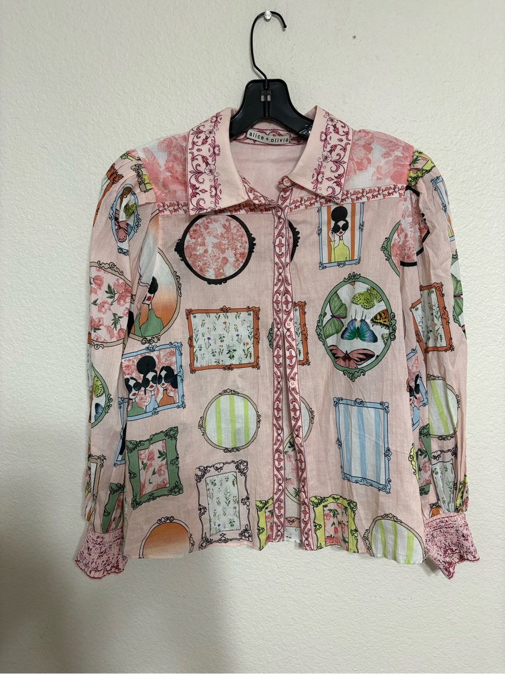 Alice + Olivia Printed Button-Up Blouse – Size Medium